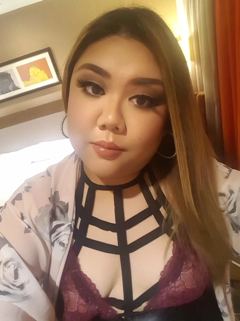 Mae OnlyFans Picture