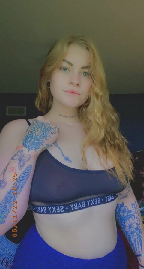 HannahK2 OnlyFans Picture