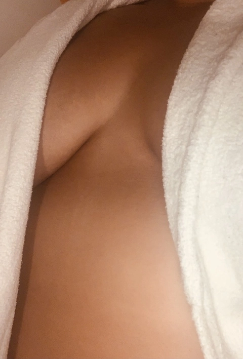 NawtyBambi OnlyFans Picture