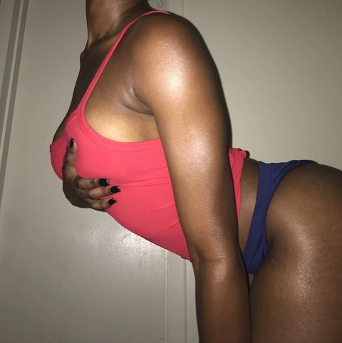 stormiee OnlyFans Picture