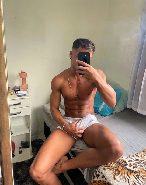 Niel OnlyFans Picture