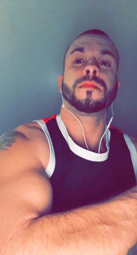 Zach Burkett OnlyFans Picture