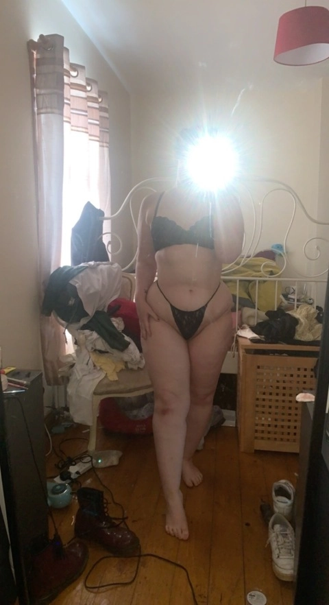 Megs OnlyFans Picture