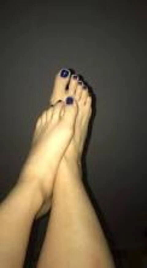 Giulia’s feet