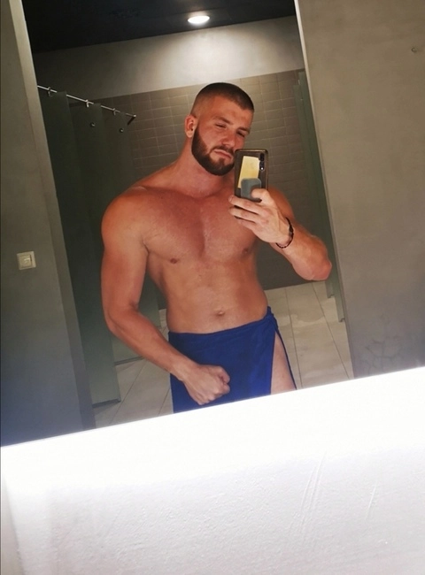 u89238981 OnlyFans Picture