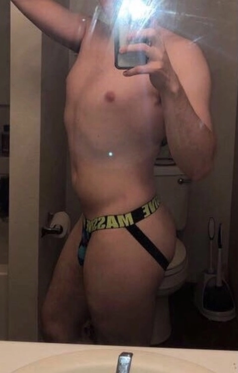 Sam Hart OnlyFans Picture