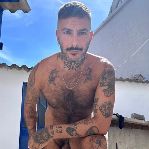Haris OnlyFans Picture