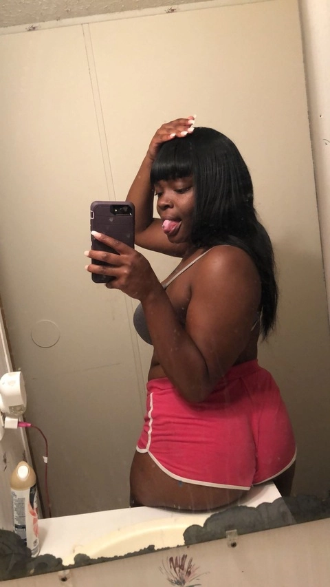 ChocolateDrop OnlyFans Picture