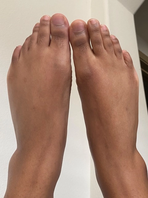 Beautiful Black Feet OnlyFans Picture