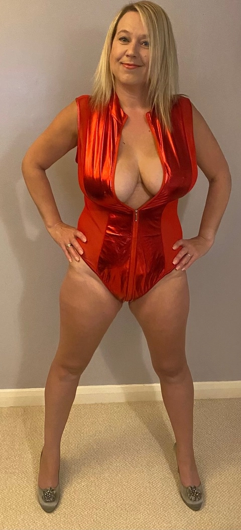 Mrs Hotwife OnlyFans Picture