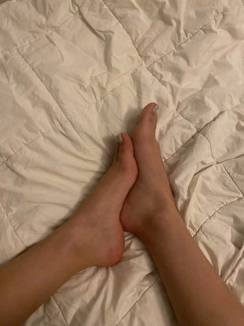 Feet pictures