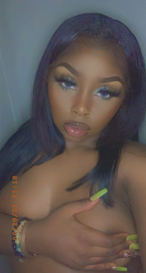 DiorDollas OnlyFans Picture