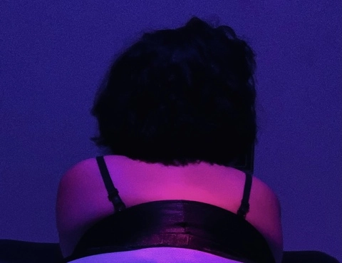 Assqueenb OnlyFans Picture