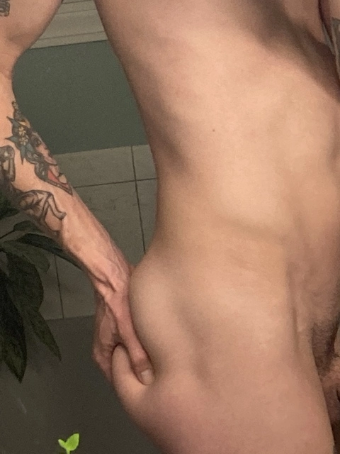 Stoned Horns OnlyFans Picture