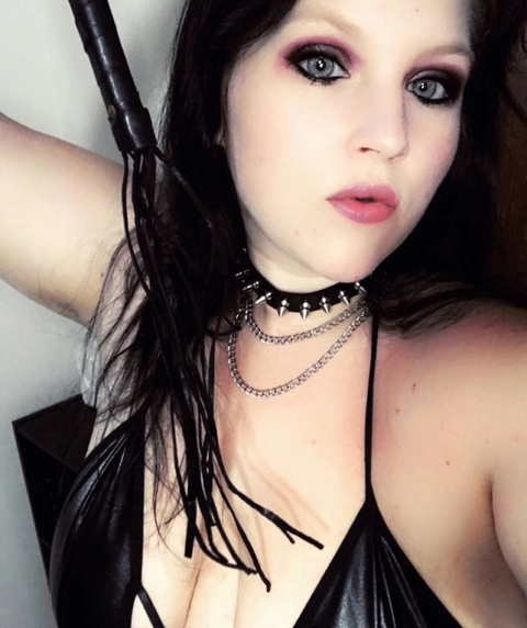 Horrorqueen23pt2 OnlyFans Picture