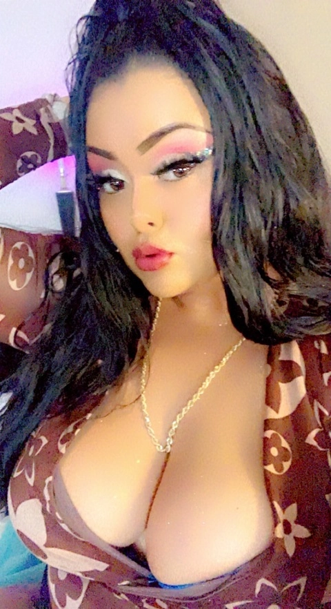 303Latina OnlyFans Picture