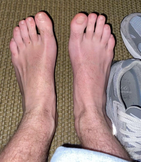 Freshman Feet OnlyFans Picture