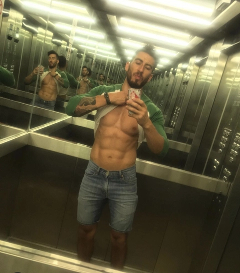 Rodolfo OnlyFans Picture