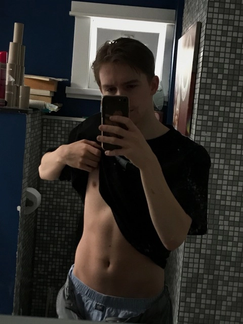 T OnlyFans Picture