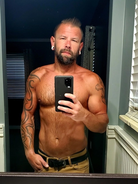 Daddy OnlyFans Picture