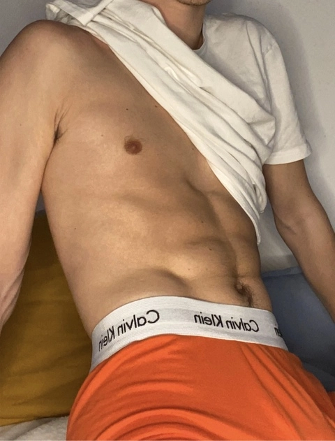 Thomas 😚 OnlyFans Picture