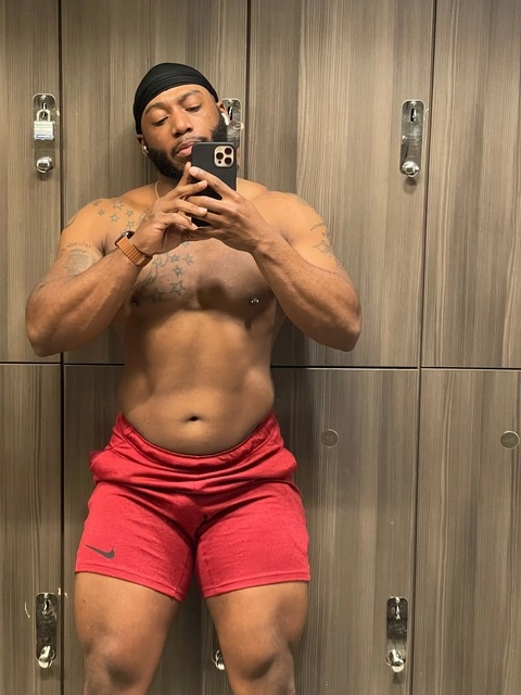 Rock Solid 💪🏾 OnlyFans Picture