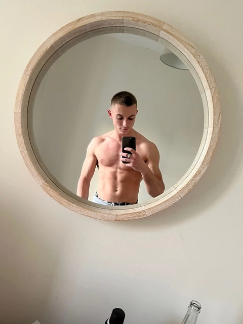 Secretlyfun OnlyFans Picture