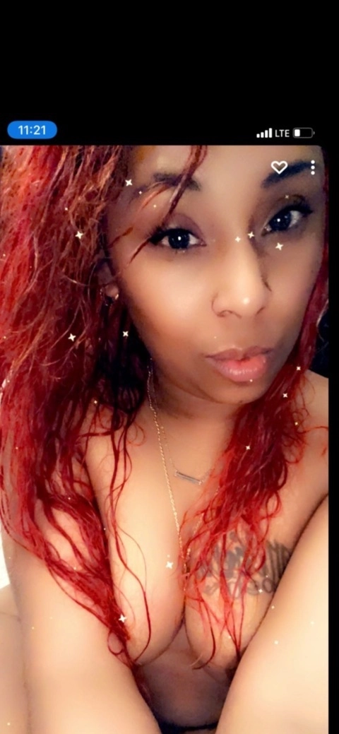 Sexy_Red_Head84