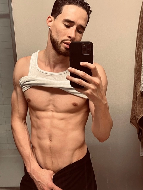 King B OnlyFans Picture