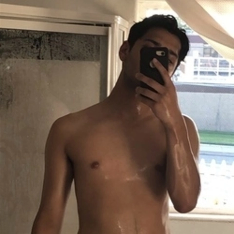 luis OnlyFans Picture