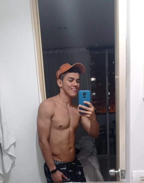 Yfranc19 OnlyFans Picture