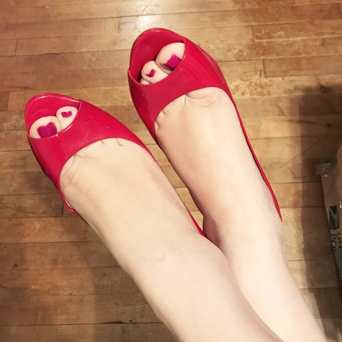 Ruby Shoes KS OnlyFans Picture