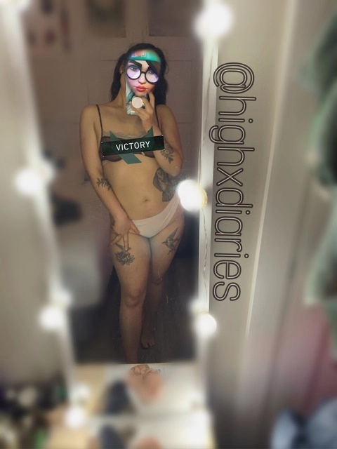 wake&bake OnlyFans Picture