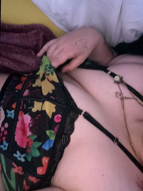 little miss pearl OnlyFans Picture
