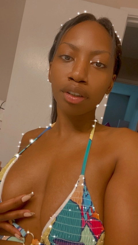 $CocoBabyCash OnlyFans Picture