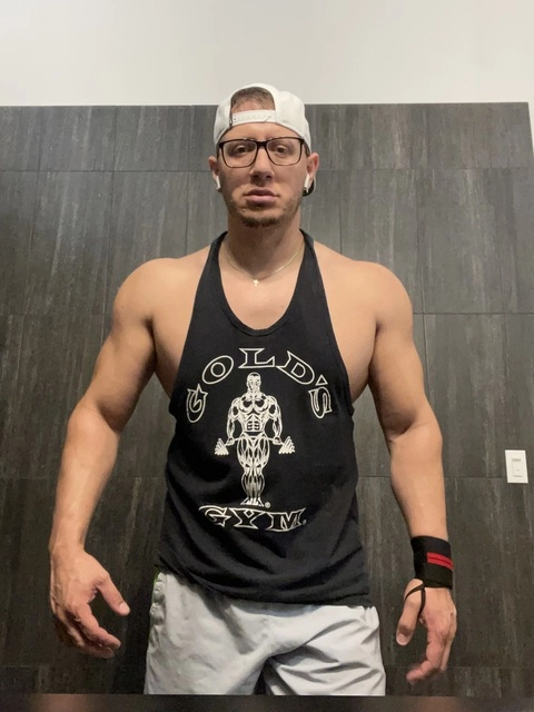 ZaddyMuscle OnlyFans Picture