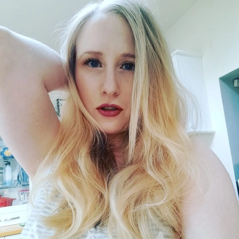 Satine Spark OnlyFans Picture