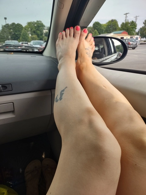 Foot Fun OnlyFans Picture