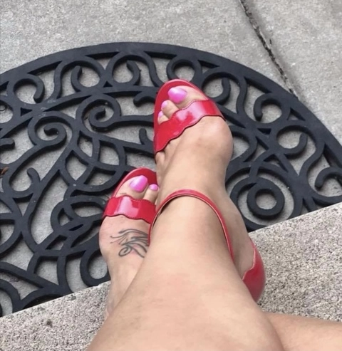 KimsSexxyFeet OnlyFans Picture