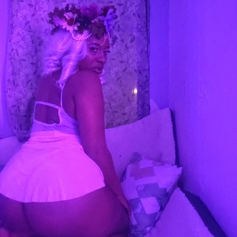 Violet OnlyFans Picture