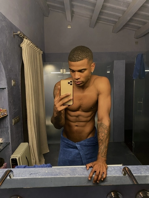 Blvck Skin OnlyFans Picture