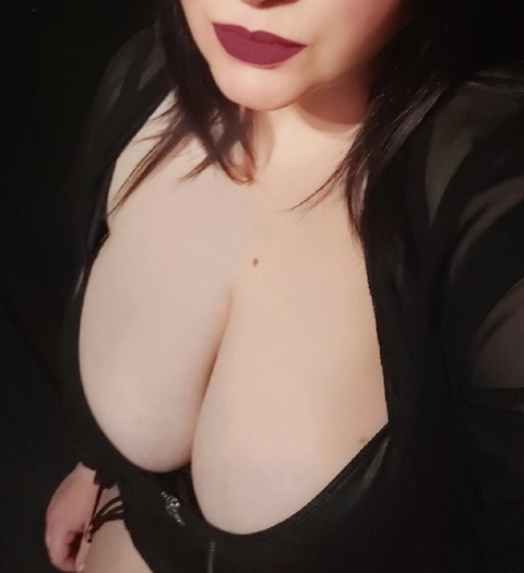 KatGoddess OnlyFans Picture