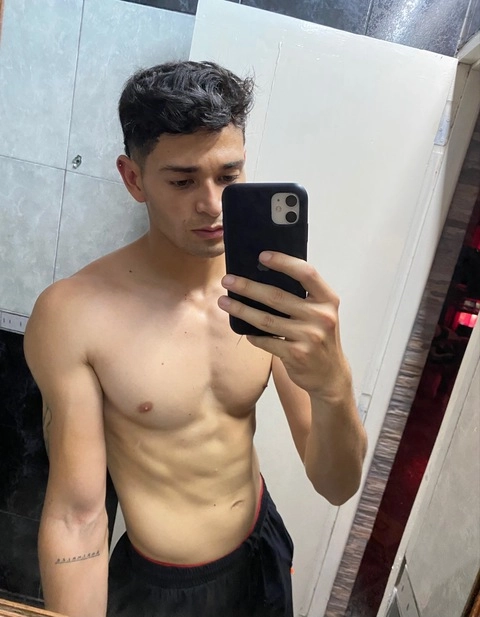 AlexArgentinoFREE OnlyFans Picture