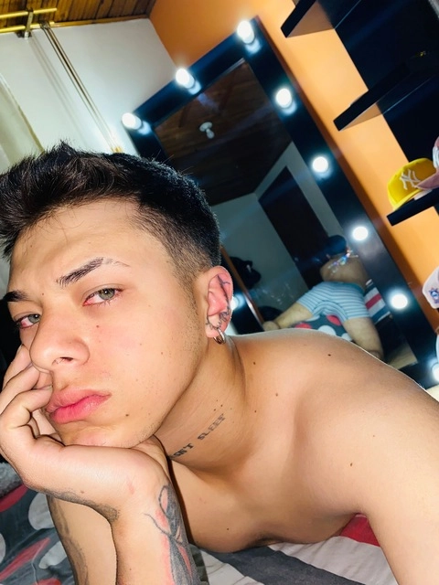 Diego Gómez OnlyFans Picture