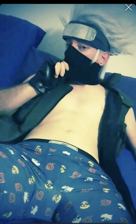 Kakashi Clone Cosplay OnlyFans Picture