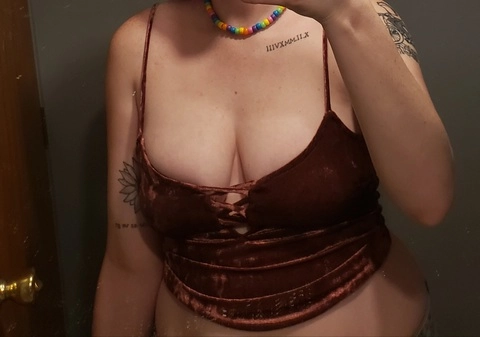 Honey OnlyFans Picture