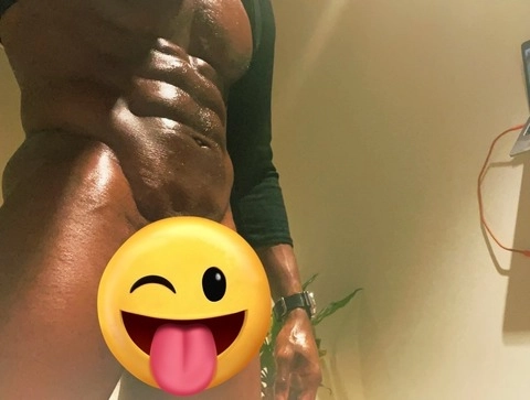 Tyler Thomas OnlyFans Picture