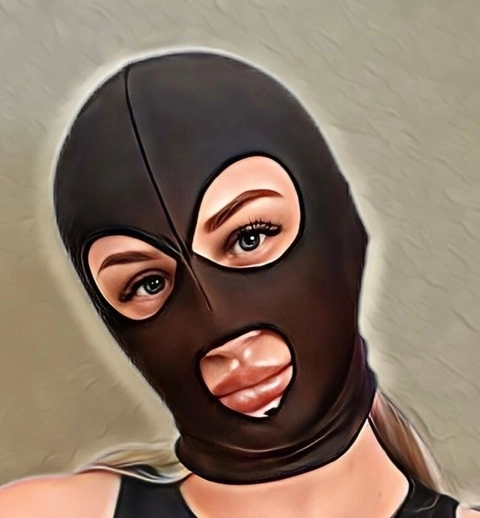 The Masked Princess OnlyFans Picture