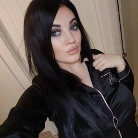 Goddess Jenna 👸🏻 OnlyFans Picture