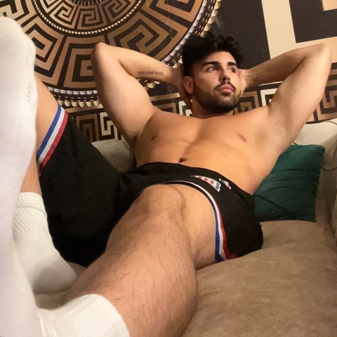 Taha Özer OnlyFans Picture